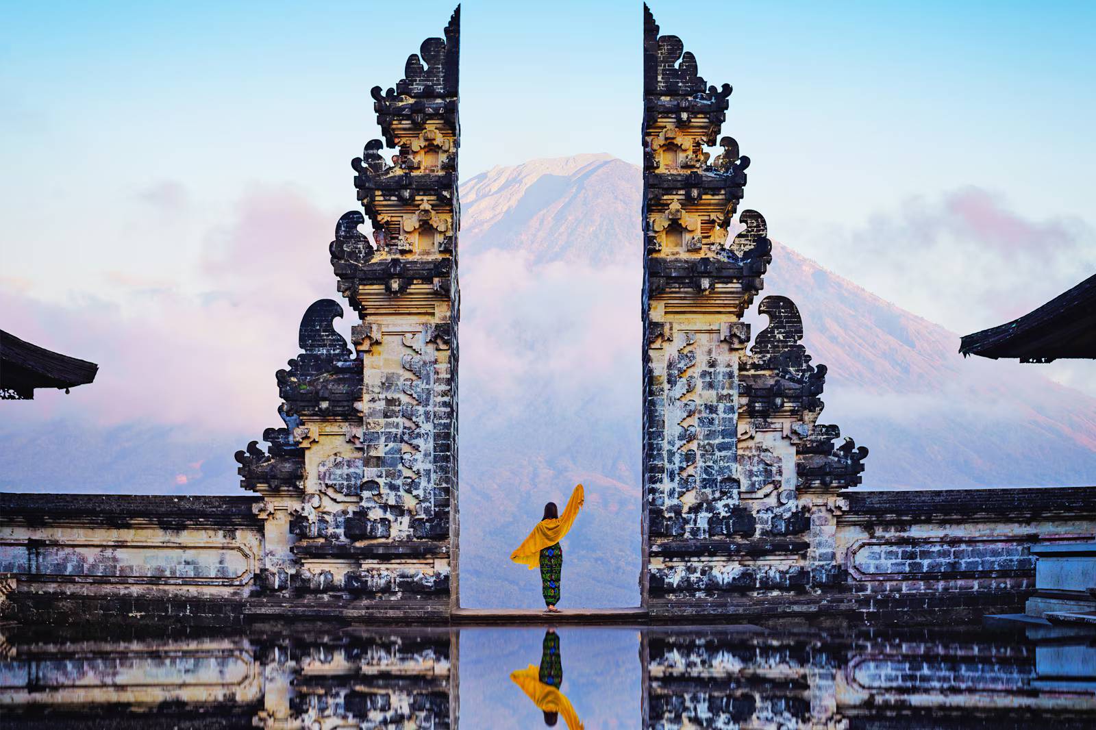 Lempuyang Tour